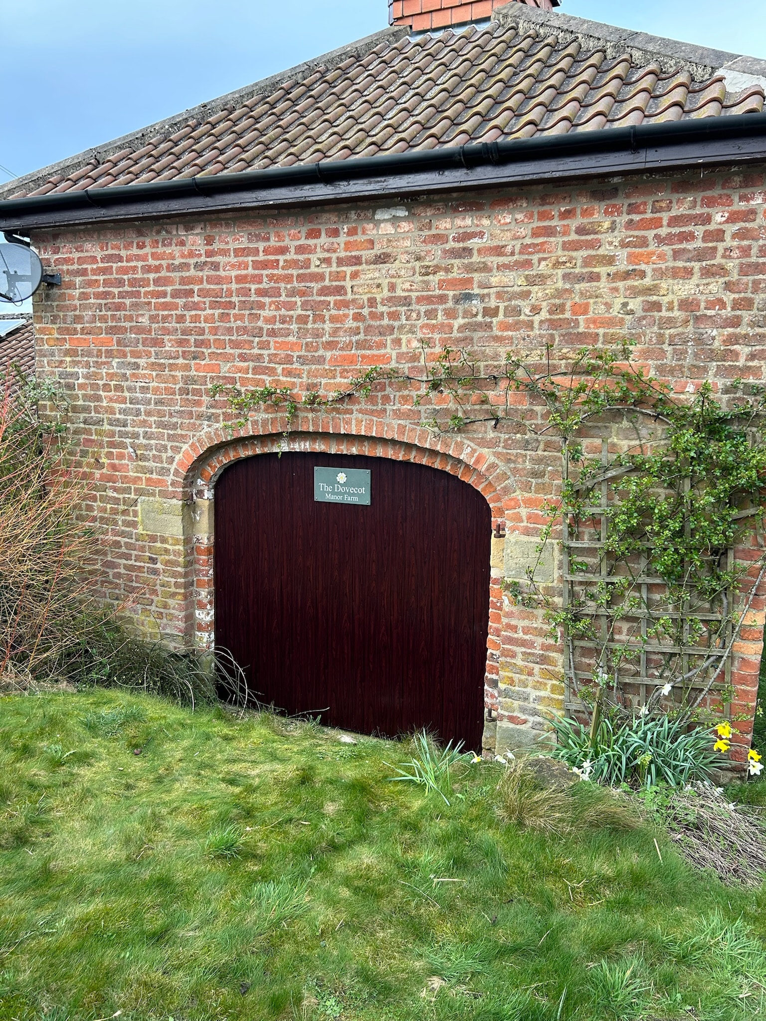 External custom door installation